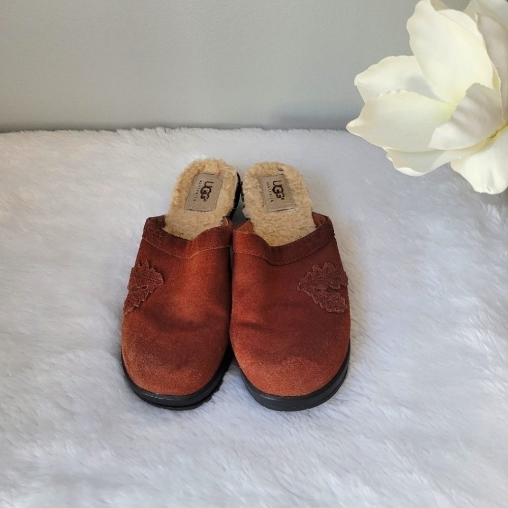 UGG Mules - Women's